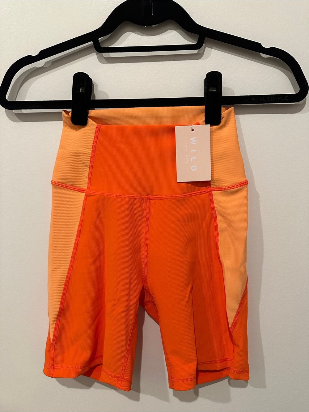 WILO The Label Color Block Orange Ribbed Sports Bra & Shorts Set - Size XS - Picture 4 of 5